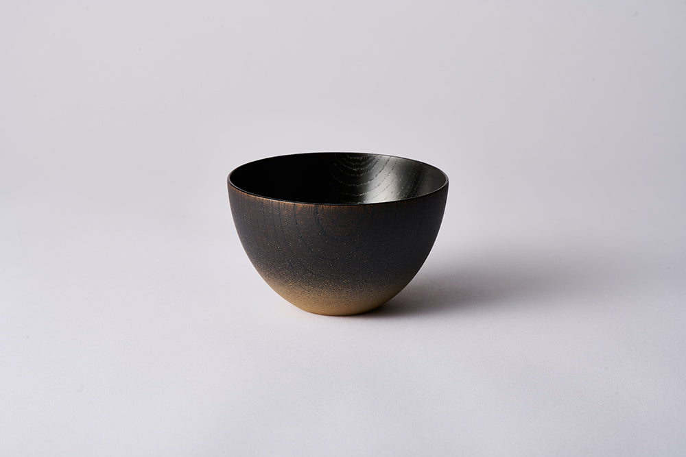 asada lacquer studio 手のひらの中で感じる、漆の時間 – 浅田漆器工芸